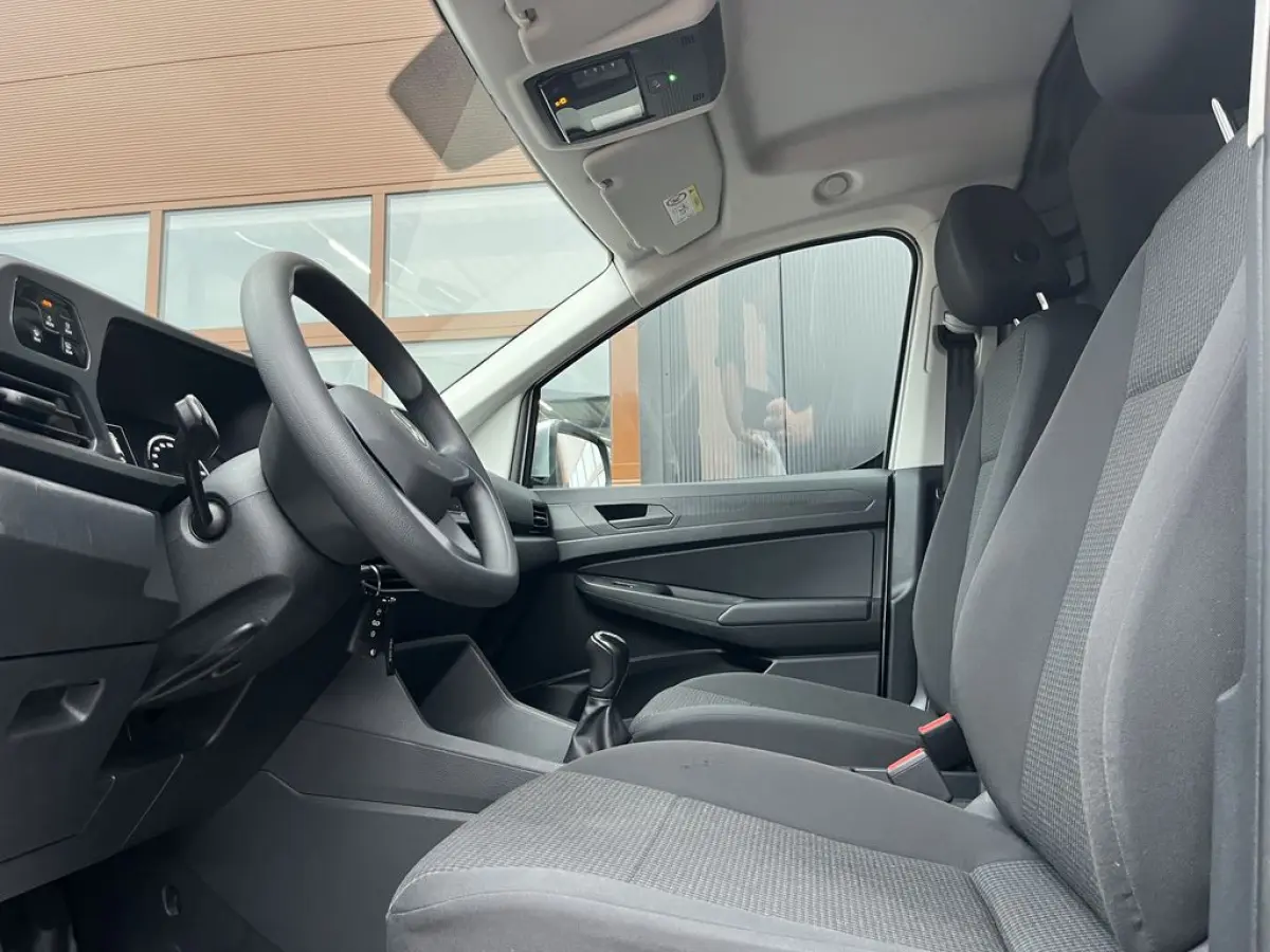 Maxi 2.0 TDI 102pk E6 Trend L2 Lease €287 p/m, Airco, PDC, 17 inch LMV, Onderhoudshistorie aanwezig