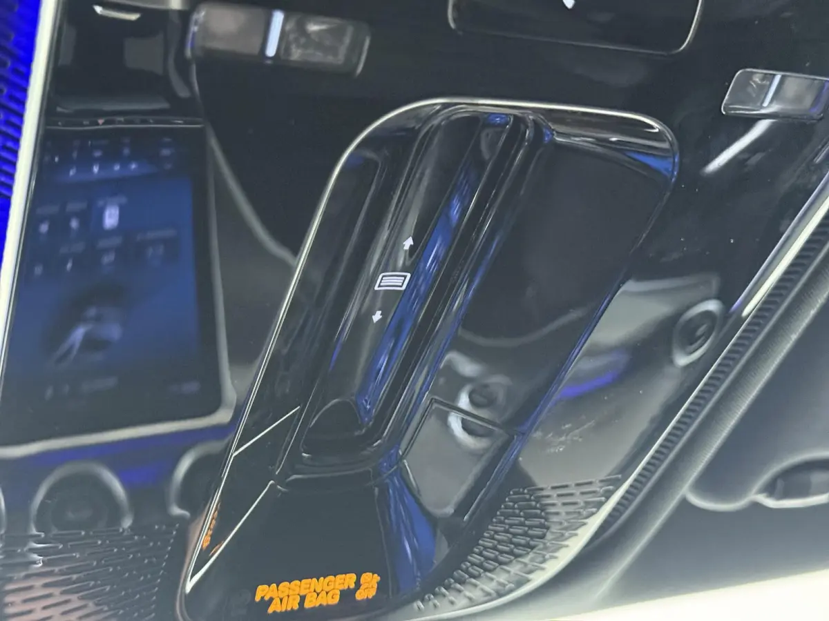 180 AMG Line /Panoramadak /Sfeerverlichting /19 Inch /Night-pakket /CarPlay