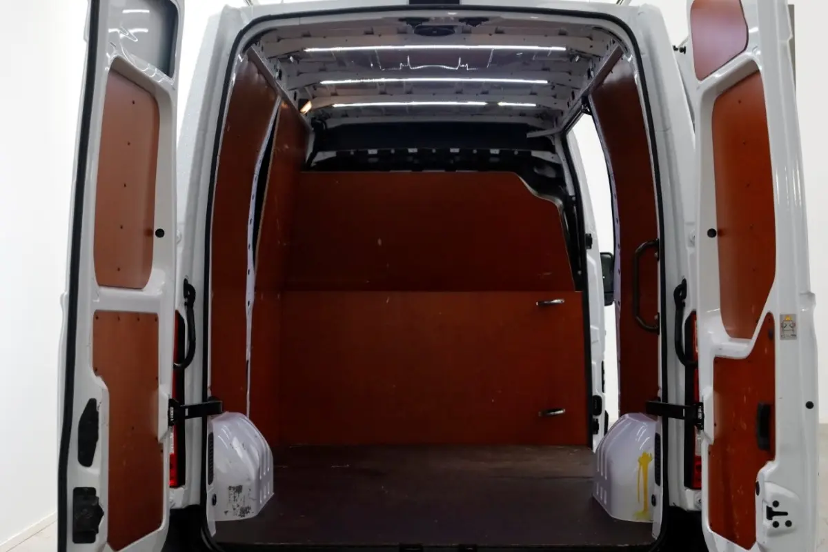 T35 2.3 dCi 135pk L2H2 Airco/Camera/Imperiaal 10-2020