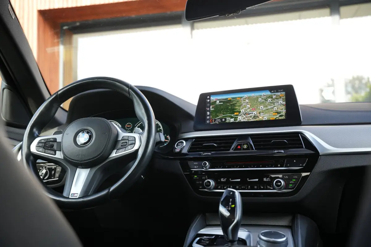 540i xDrive High Executive M Pakket Head Up CarPlay