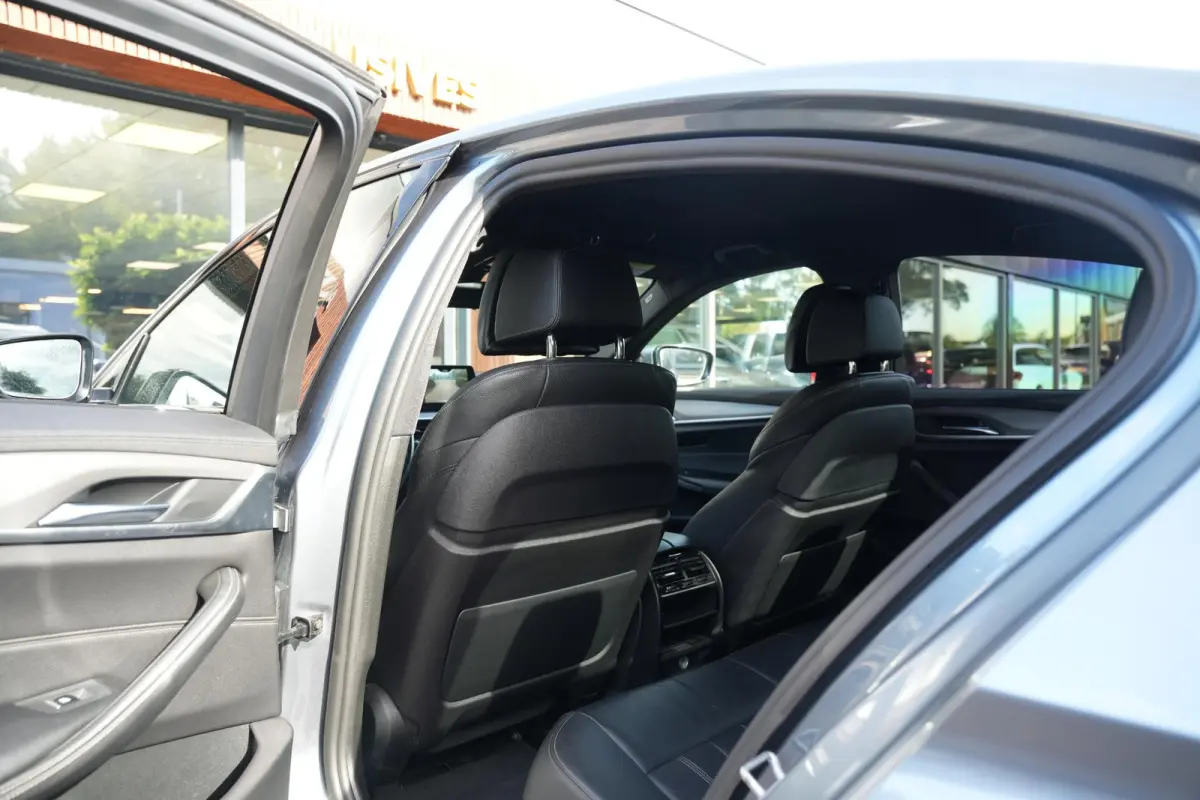 540i xDrive High Executive M Pakket Head Up CarPlay