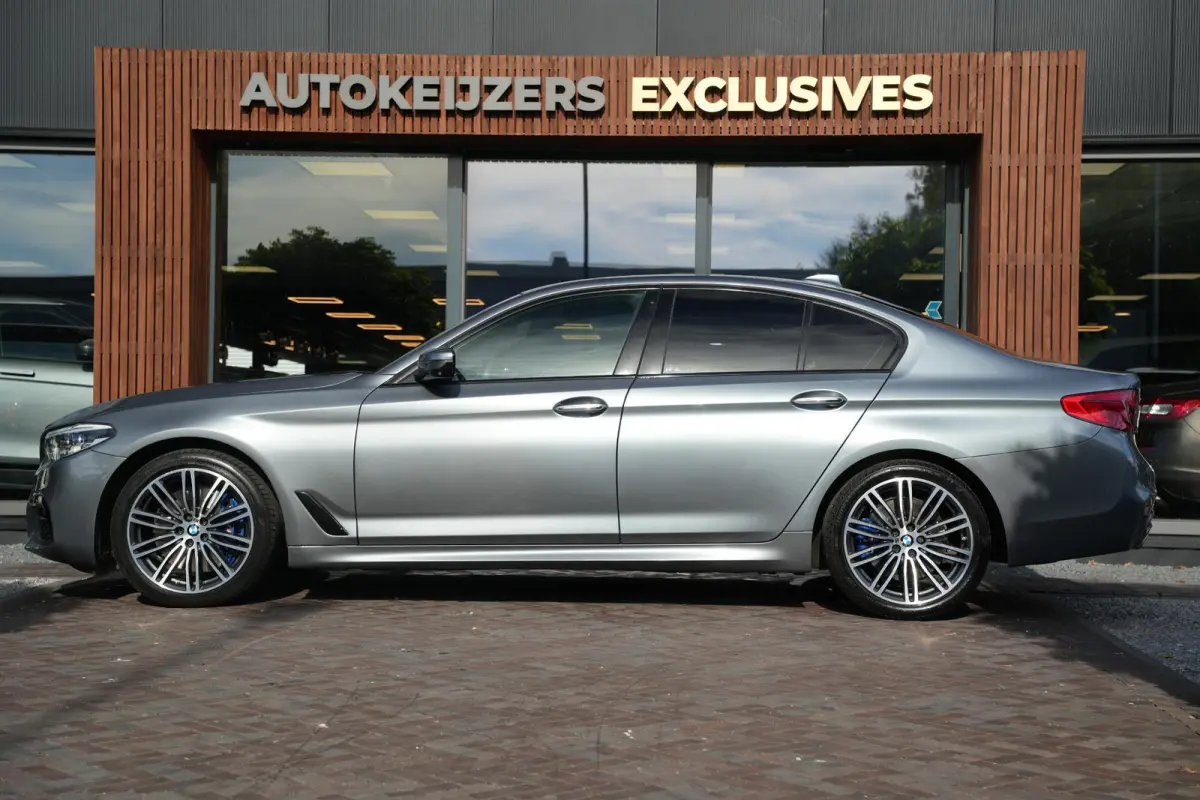 540i xDrive High Executive M Pakket Head Up CarPlay