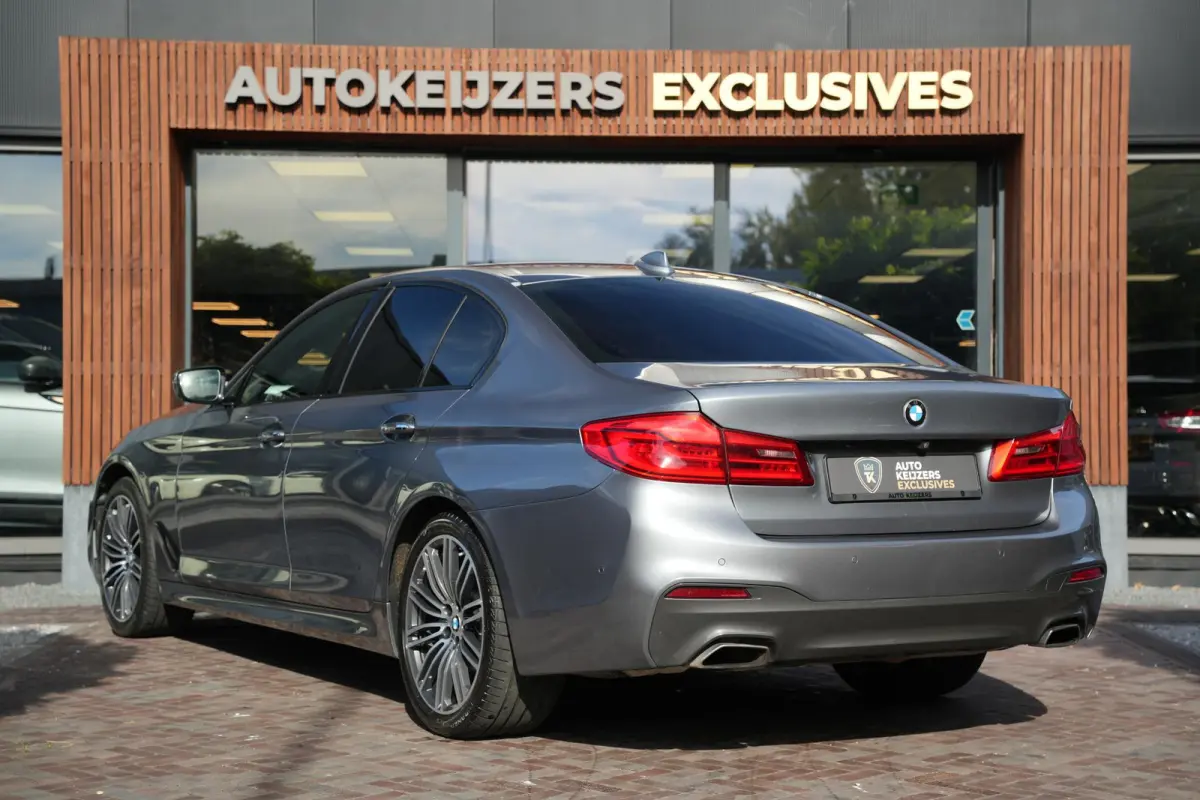 540i xDrive High Executive M Pakket Head Up CarPlay