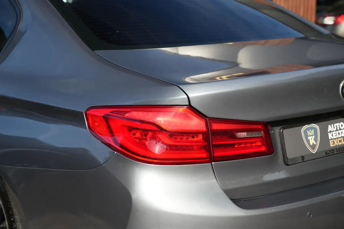 540i xDrive High Executive M Pakket Head Up CarPlay