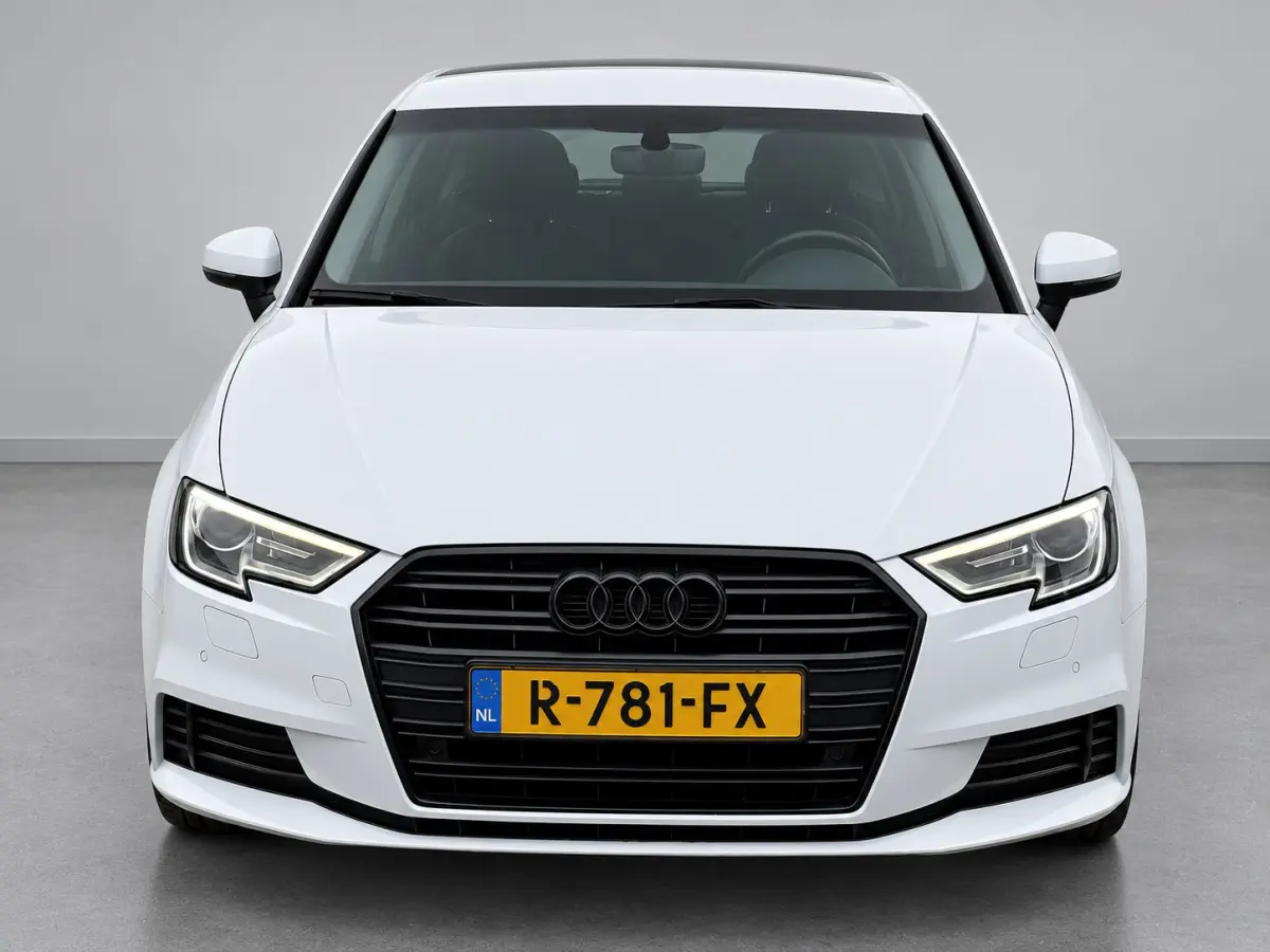 1.0 TFSI Pro Line | Navigatie | Aut. airco | Cruise control | Parkeersensoren