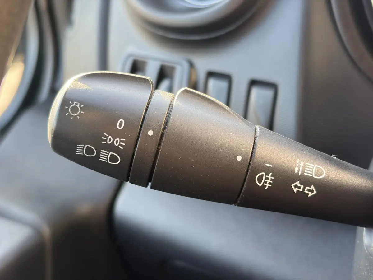 2.0 dCi 120 T29 L2H1*HAAK*CAM*A/C*CRUISE*NAVI*LED*
