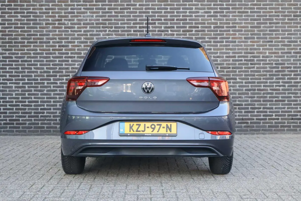 1.0 TSI 95pk DSG Life Edition | Trekhaak | All Season Banden | Navigatie