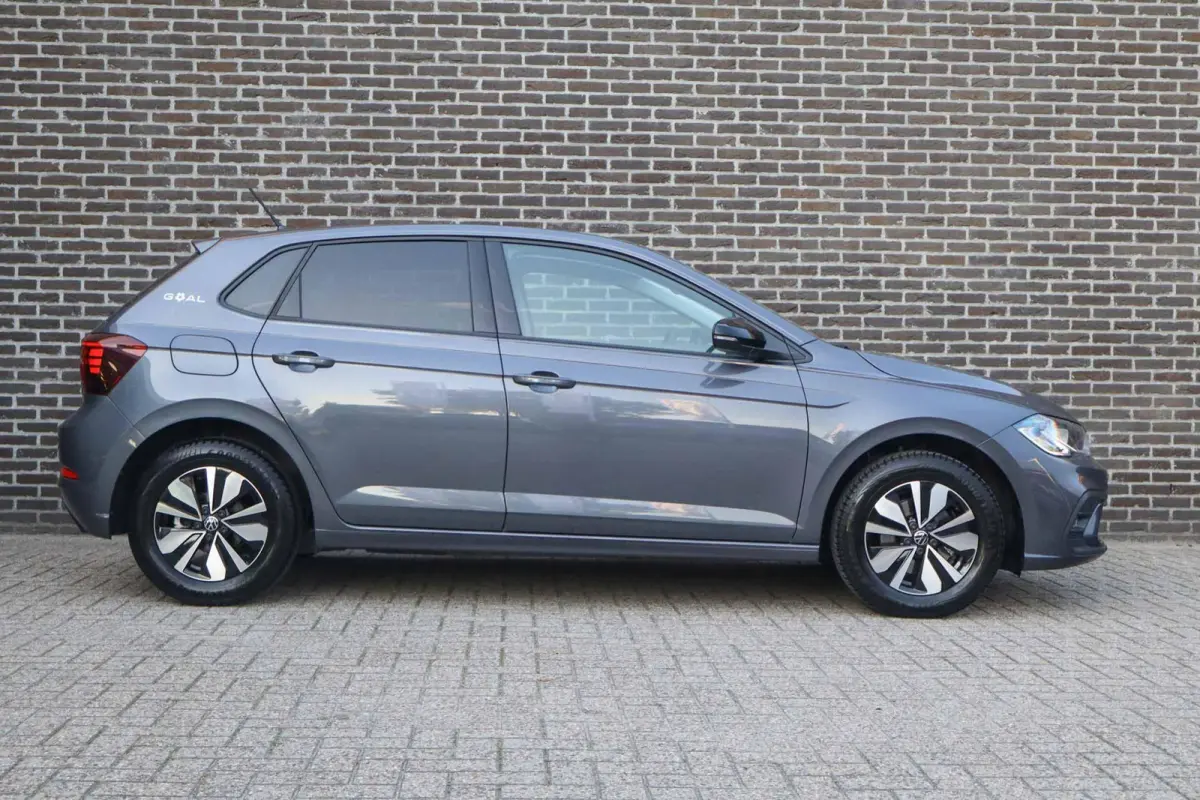 1.0 TSI 95pk DSG Life Edition | Trekhaak | All Season Banden | Navigatie