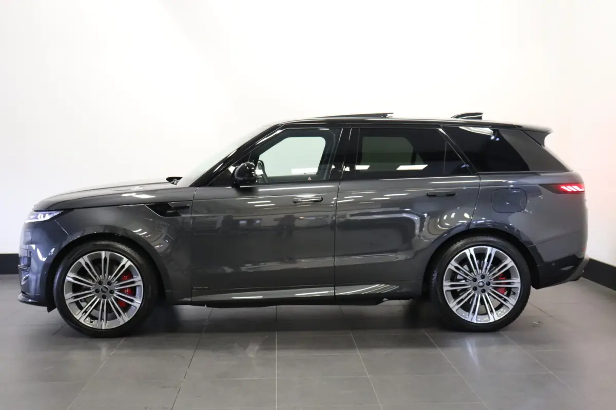 3.0 P550e Autobiography Black Pack | Massage | 23'' | 360 Camera | Pano | Meridian 3D | €119.900,-