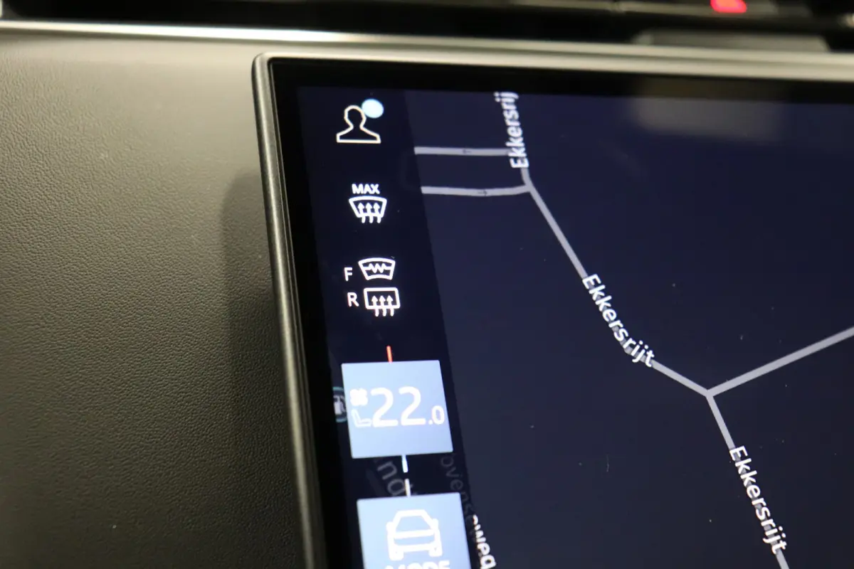 3.0 P550e Autobiography Black Pack | Massage | 23'' | 360 Camera | Pano | Meridian 3D | €119.900,-
