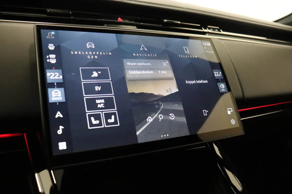 3.0 P550e Autobiography Black Pack | Massage | 23'' | 360 Camera | Pano | Meridian 3D | €119.900,-