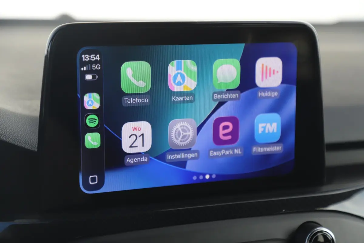 1.0 EcoBoost Hybrid ST Line X Business 125PK Navigatie Achteruitrijcamera Virtual Cockpit Navigatie Carplay Climate Cruise Control