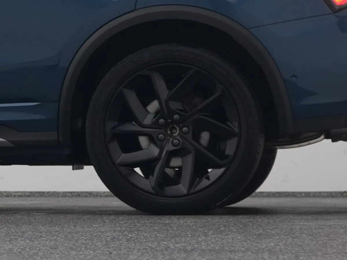 1.5 Plug-in Hybrid | 360° | BLACK | ZWARTE HEMEL | NLD AUTO