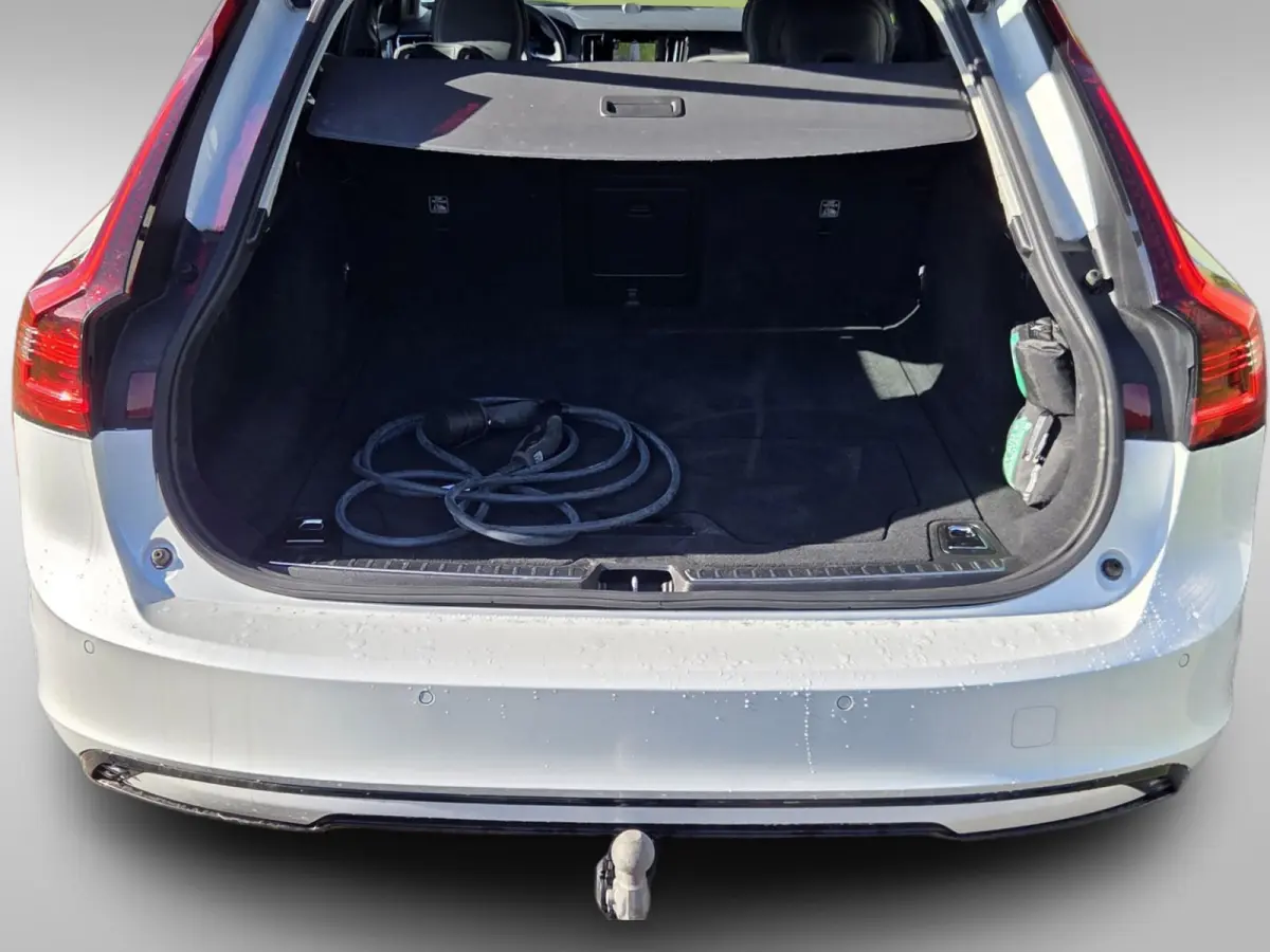 2.0 T8 Plug-in hybrid AWD Ultra Dark | Full Option! | Bowers&Wilkins | Trekhaak | 360 Cam | Pano | Massage/ventilatie