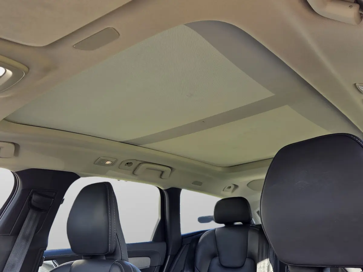 2.0 T8 Plug-in hybrid AWD Ultra Dark | Full Option! | Bowers&Wilkins | Trekhaak | 360 Cam | Pano | Massage/ventilatie