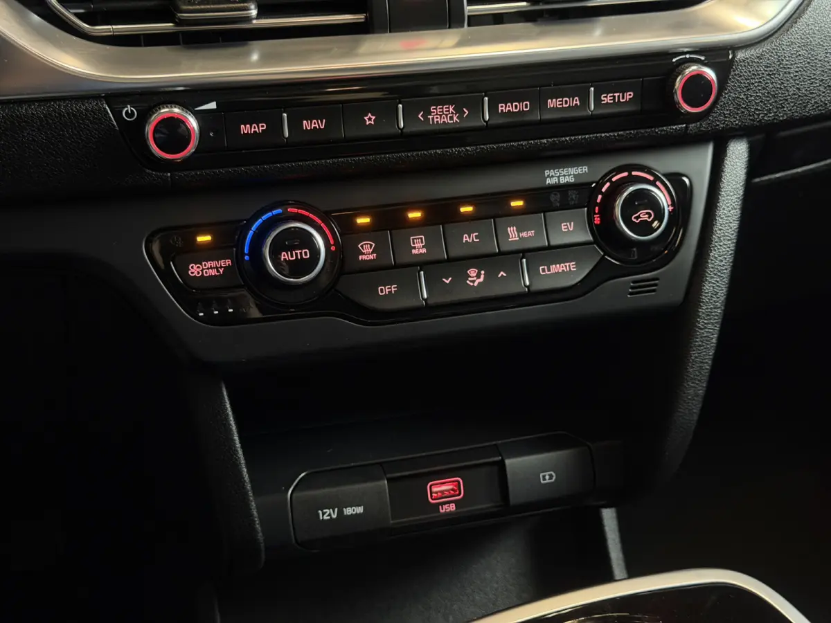 DynamicLine 64 kWh 3 fase | navi | carplay 3 fase | fabr gar 5/28