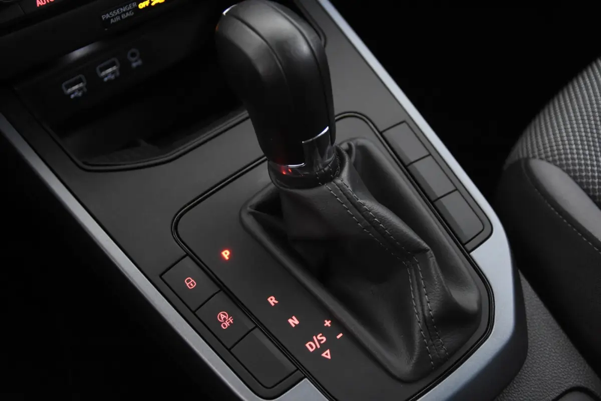 1.0 TSI DSG *1ste Eigenaar*Navigatie*Carplay*PDC*