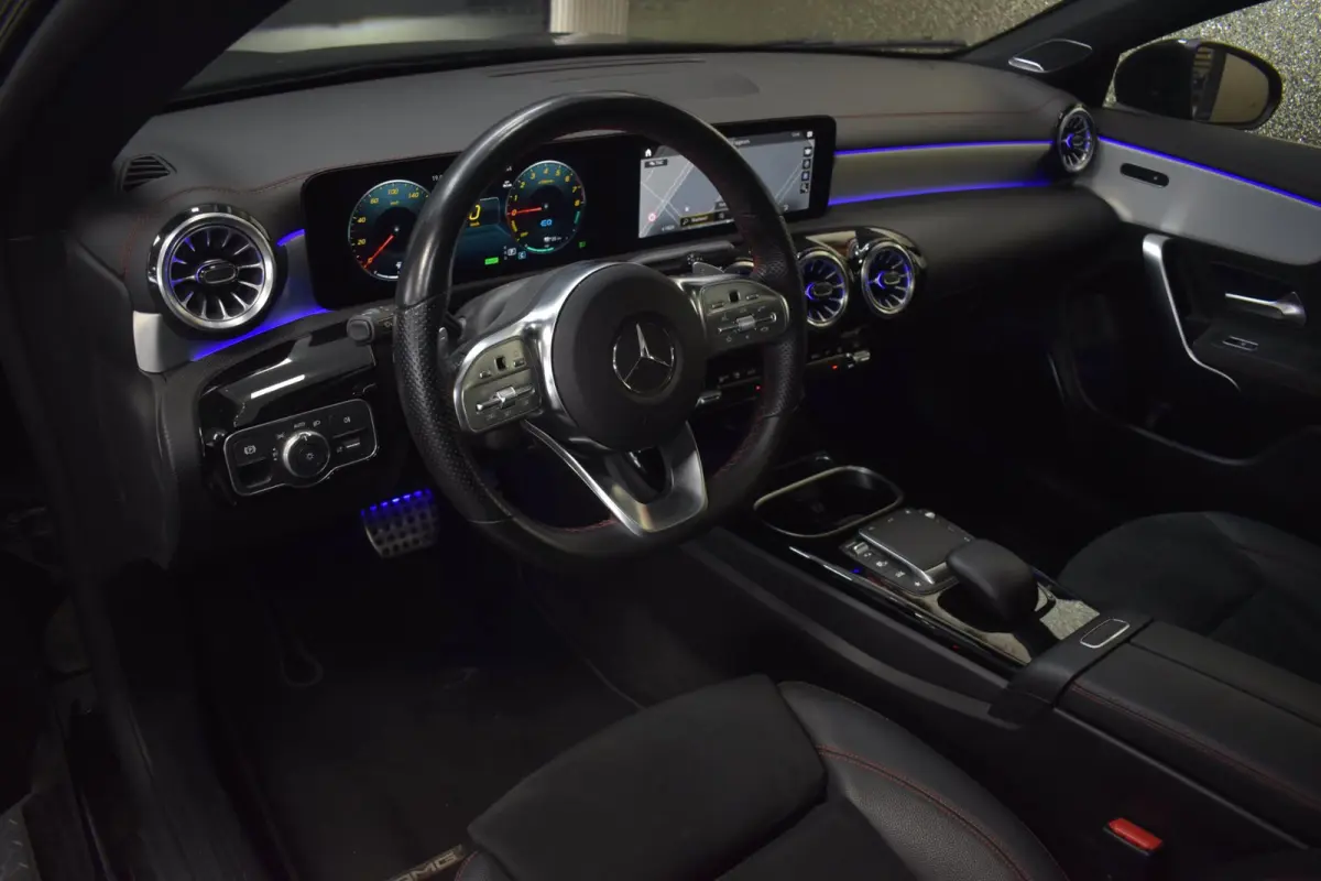 250 e AMG 218pk | CLA 45 AMG | BURMESTER | PANODAK | CAMERA