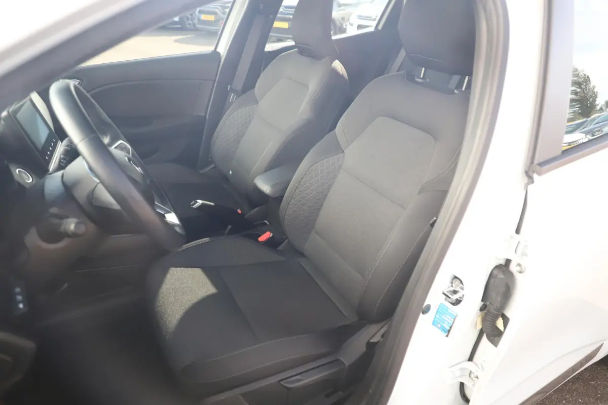 1.0 TCe Business Zen Navigatie Climate Cruise Control Carplay Rijstrooksensor Parkeersensor