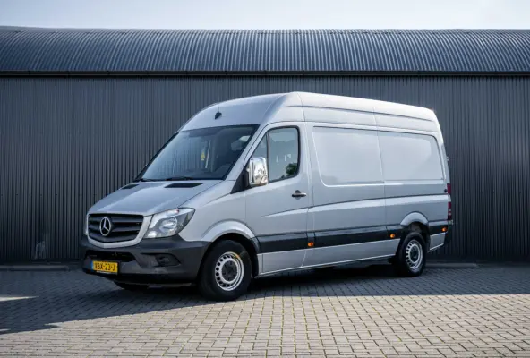 316 CDI 160PK L2H2 | Automaat | 3.5T Trekgewicht | 3-Zits | Camera | Cruise | Stoelverw. | Navi
