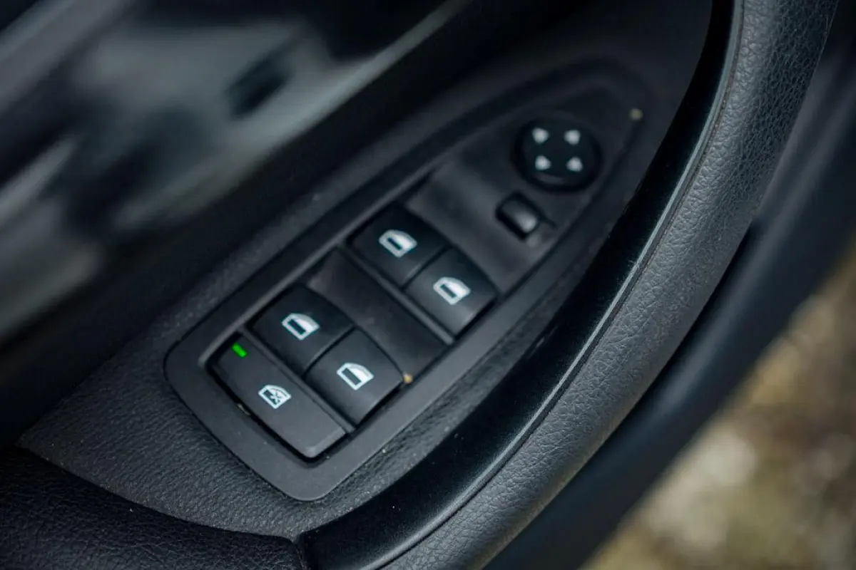 sDrive20i Centennial Executive / Aut / Trekhaak / Leder