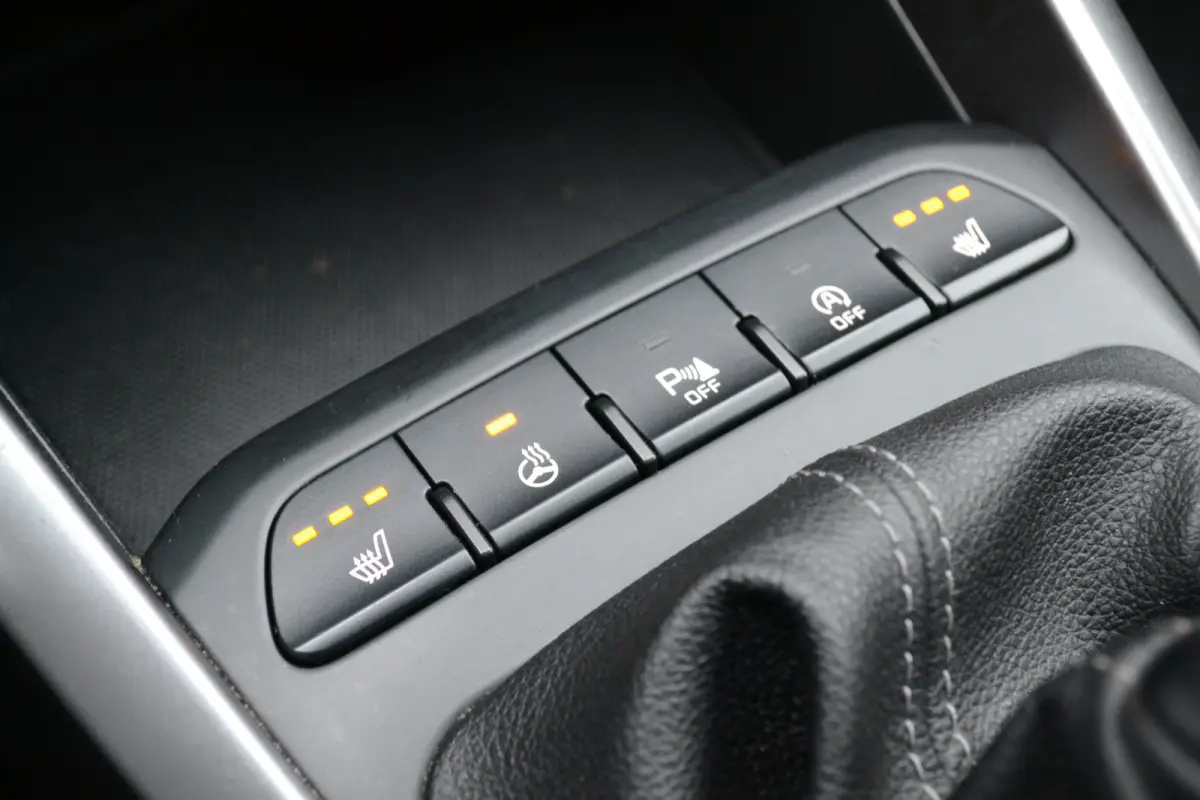 1.0 TGDI GT-Line | Stoel/Stuurverwarming | Keyless | Camera | Trekhaak | Carplay/Android Auto