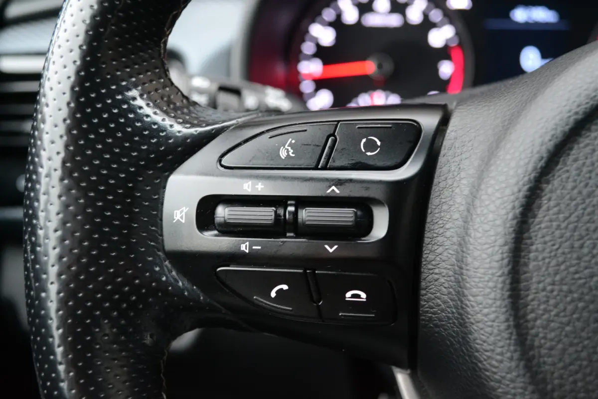 1.0 TGDI GT-Line | Stoel/Stuurverwarming | Keyless | Camera | Trekhaak | Carplay/Android Auto