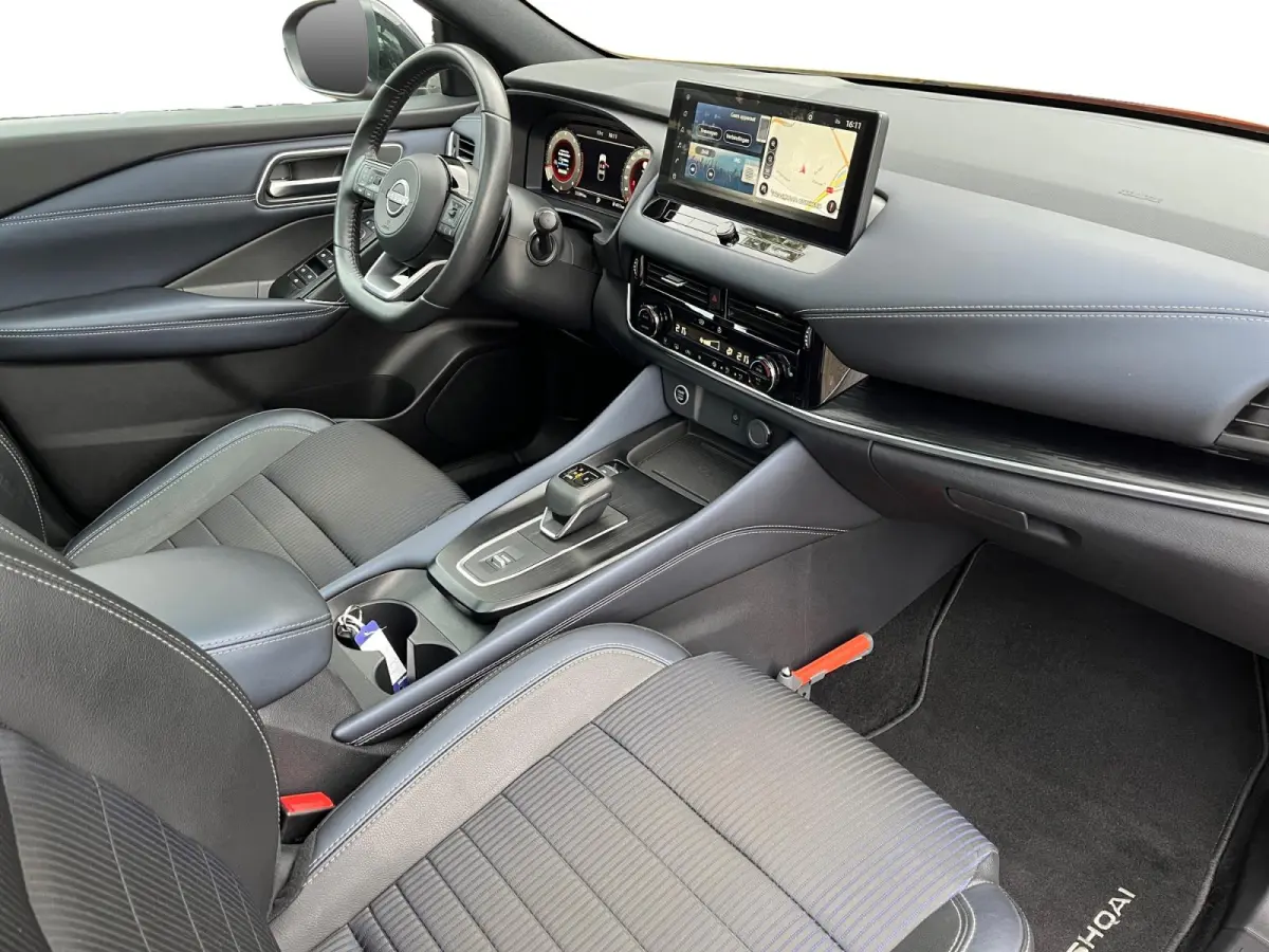 1.3 MHEV Xtronic Tekna | Panoramadak | 360 camera | Carplay | Stoel- en stuurverwarming