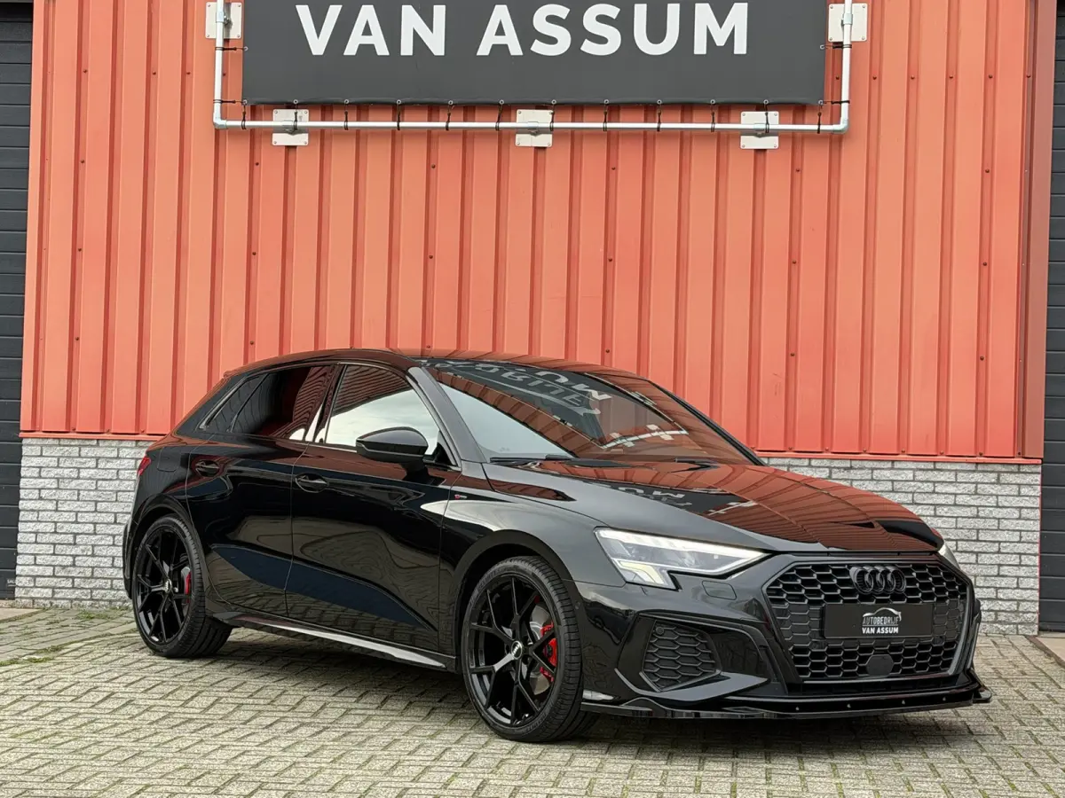 35 TFSI 3x S-Line Carplay PDC ACC DAB 19"RS