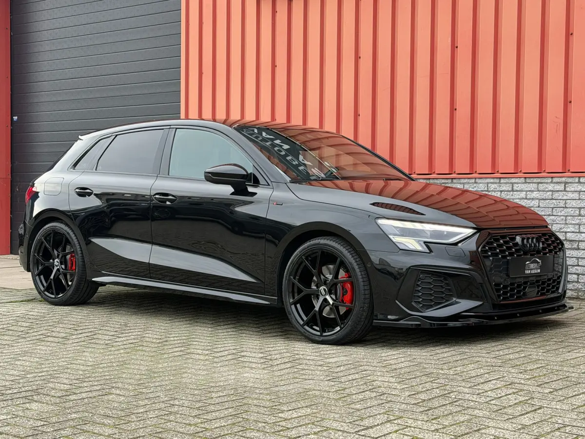 35 TFSI 3x S-Line Carplay PDC ACC DAB 19"RS