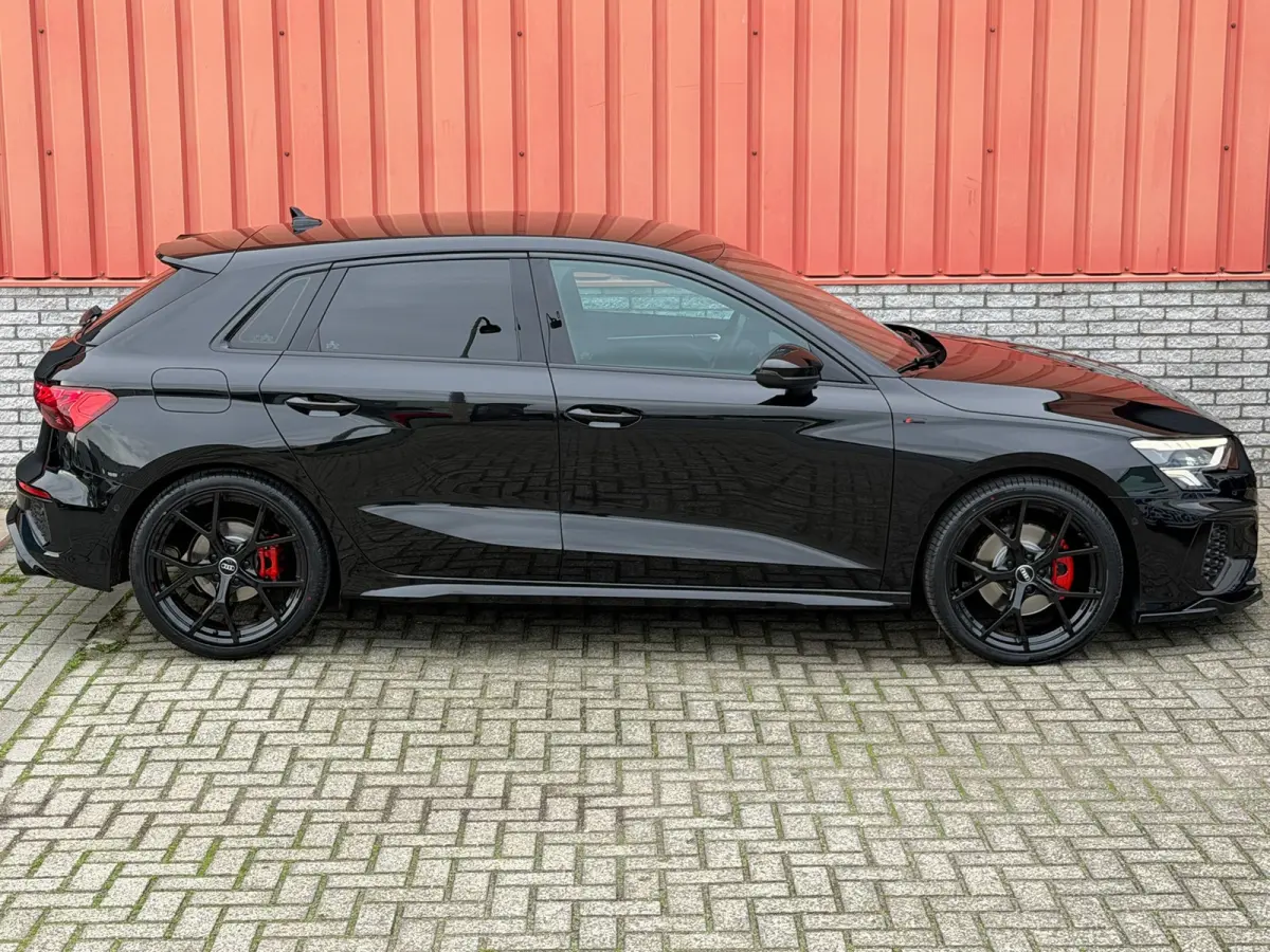 35 TFSI 3x S-Line Carplay PDC ACC DAB 19"RS