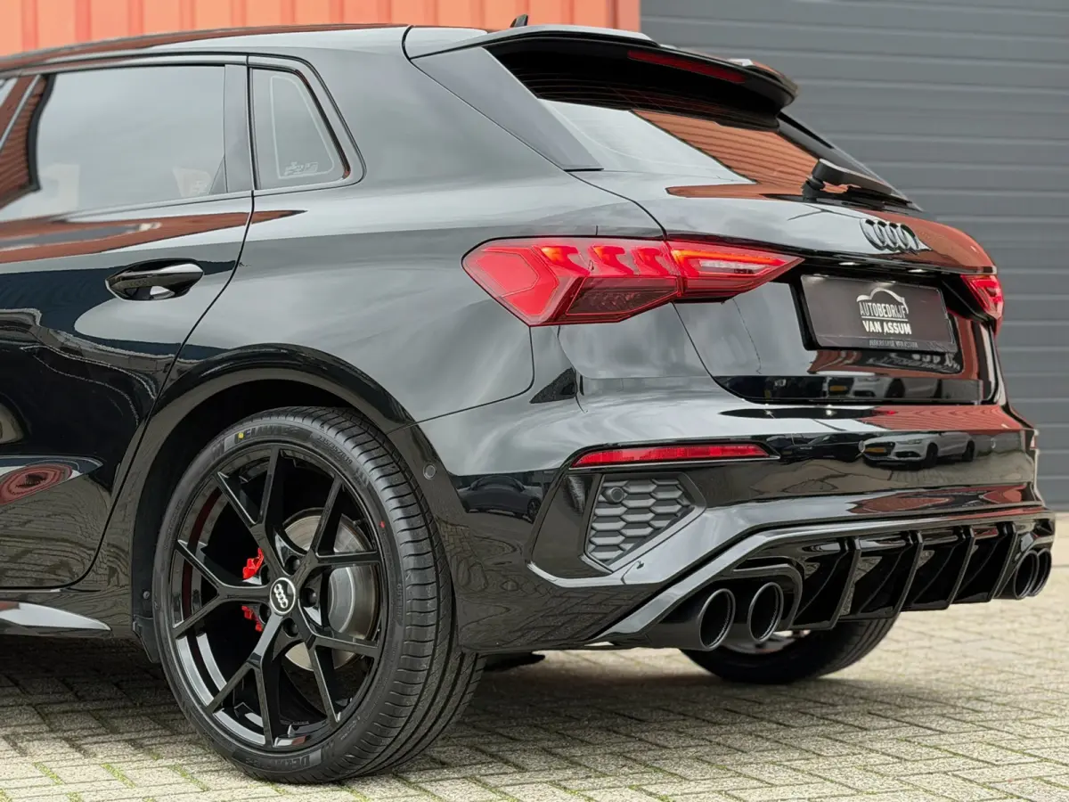 35 TFSI 3x S-Line Carplay PDC ACC DAB 19"RS