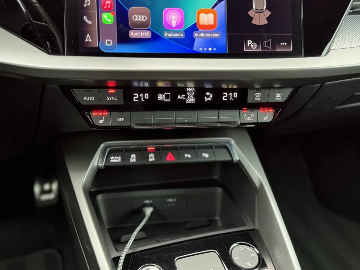 35 TFSI 3x S-Line Carplay PDC ACC DAB 19"RS