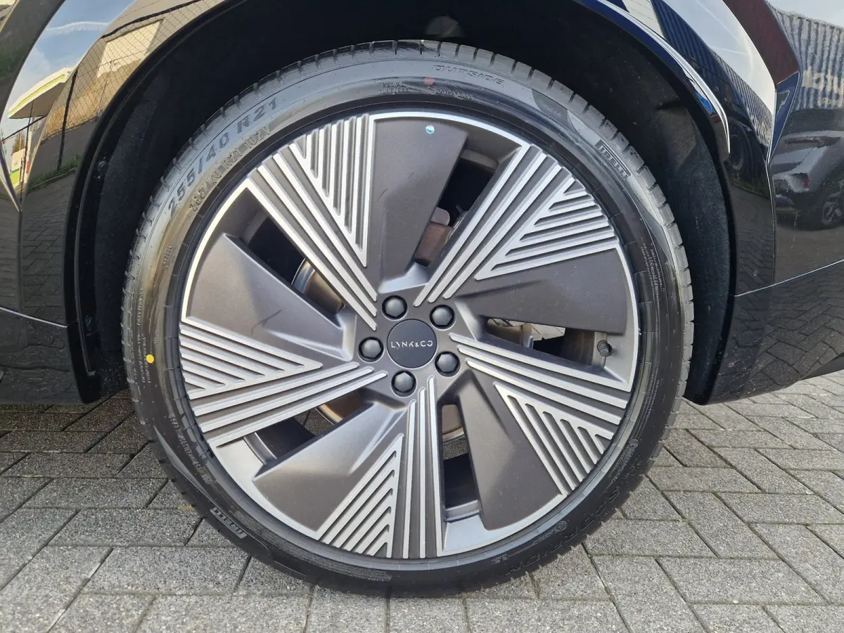 1.5 More /200 km WLTP /Direct wegrijden.