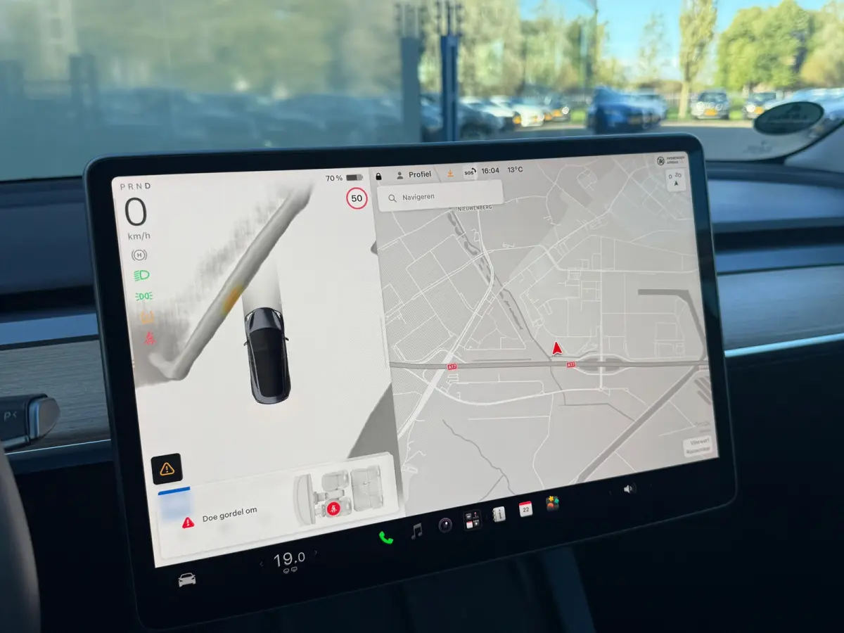 Long Range AWD 75 kWh 94% SOH AUTOPILOT