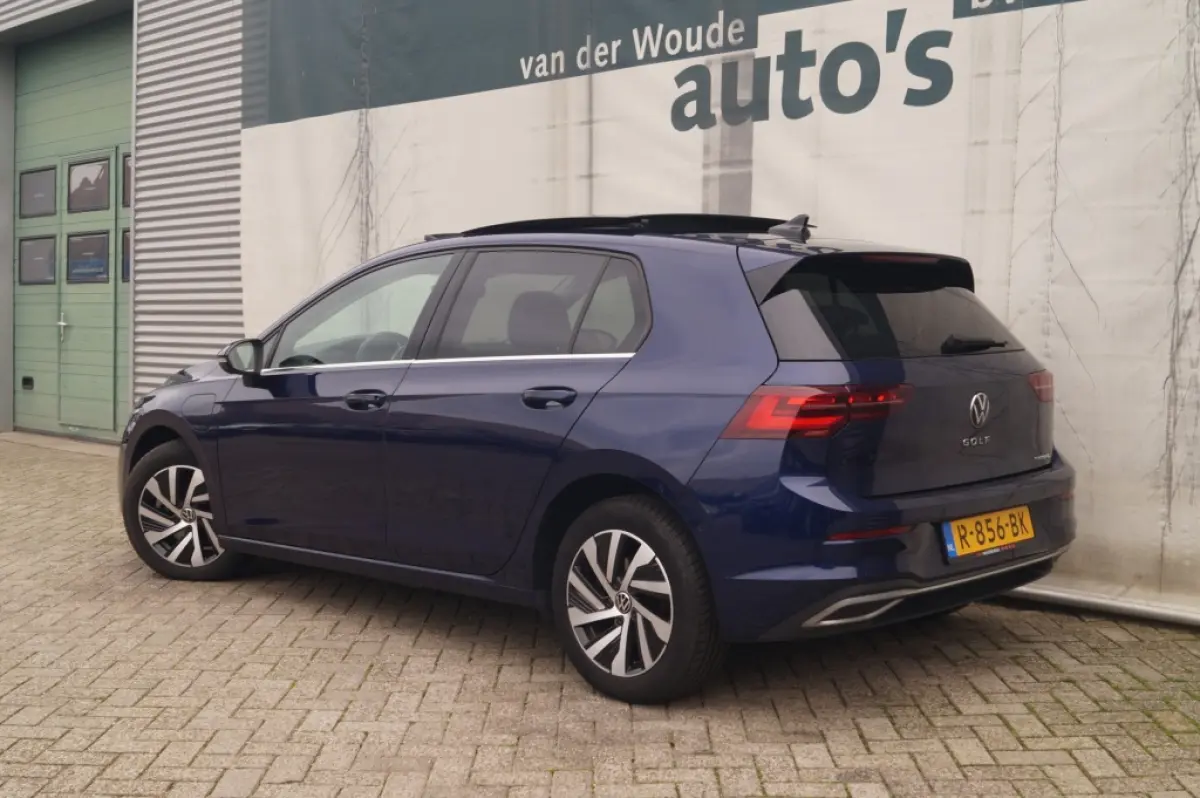 1.4 eHybrid PHEV Style -PANO-NAVI-ECC-LED-PDC-