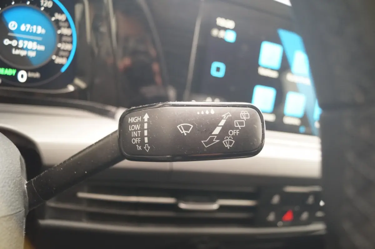 1.4 eHybrid PHEV Style -PANO-NAVI-ECC-LED-PDC-