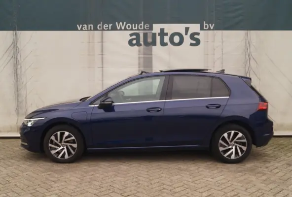 1.4 eHybrid PHEV Style -PANO-NAVI-ECC-LED-PDC-