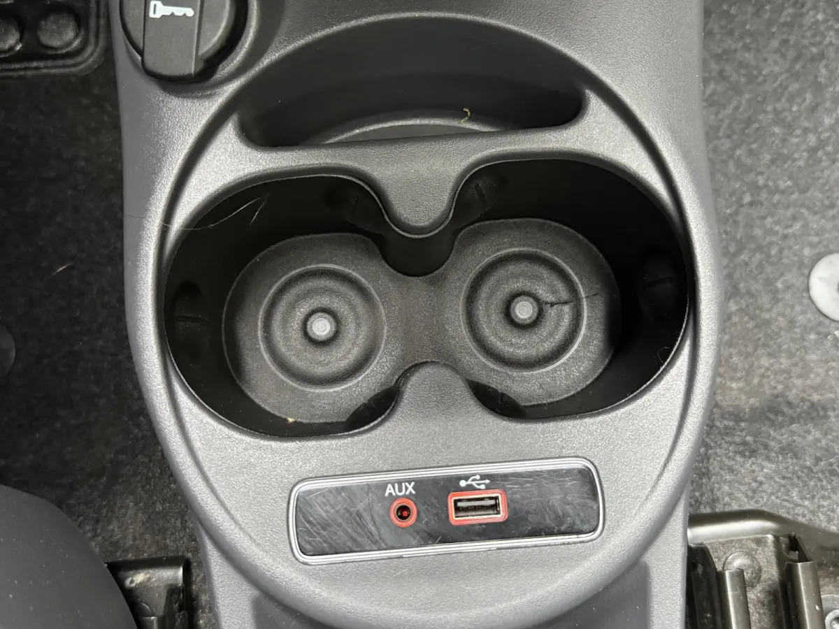 0.9 TwinAir Turbo | Panoramadak | Airco | Parkeersensoren | | Licht metalen velgen