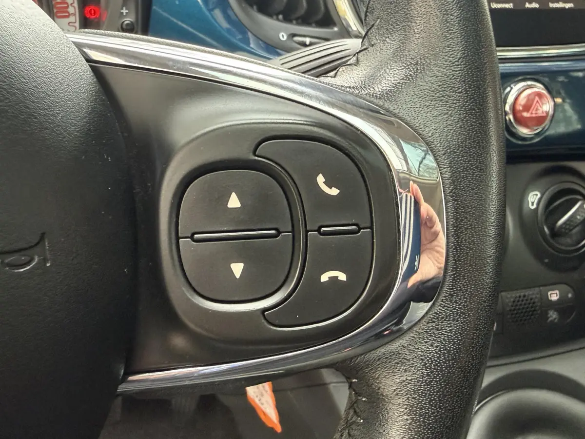 0.9 TwinAir Turbo | Panoramadak | Airco | Parkeersensoren | | Licht metalen velgen