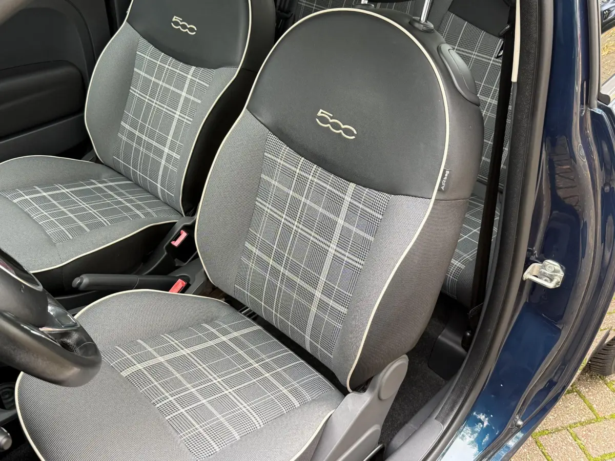 0.9 TwinAir Turbo | Panoramadak | Airco | Parkeersensoren | | Licht metalen velgen