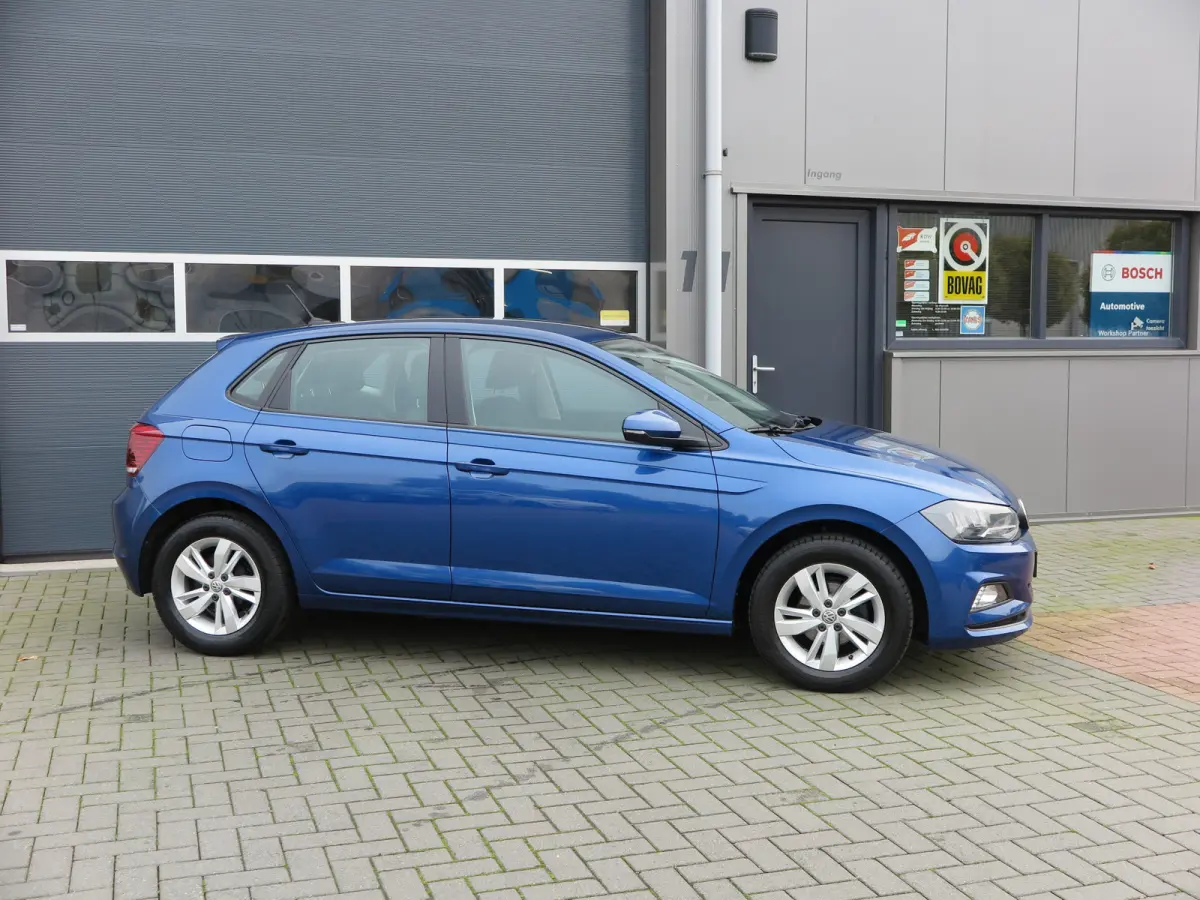 1.0 TSI 95pk Comfortline Cruise control , LMV 15", Carplay , Navi , Stuurwiel multifunctioneel . etc. .