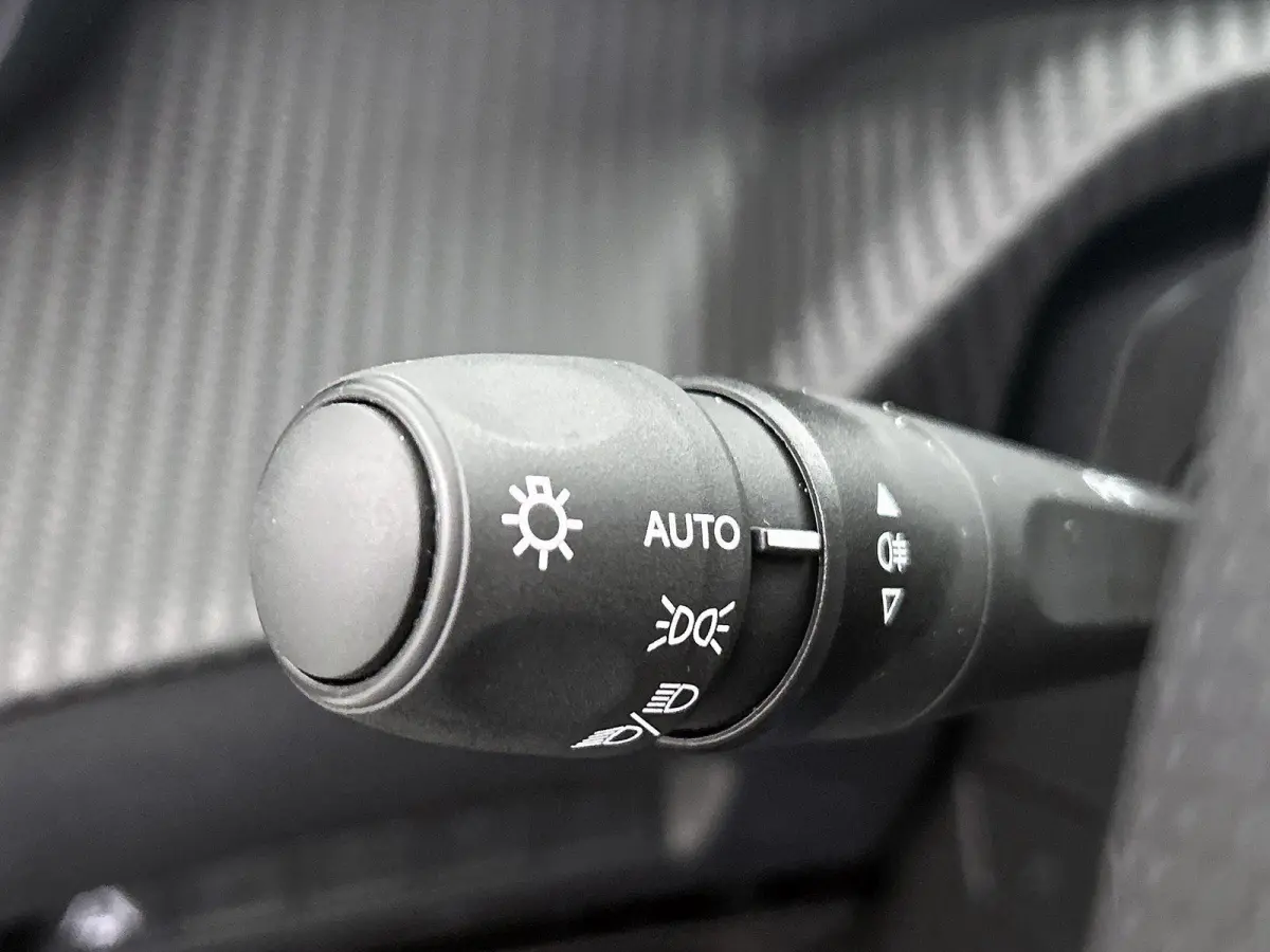 GT Hybrid 110pk Automaat | Navigatie | Camera v+a | Climate Control | Adaptieve Cruise Control | Parkeersensoren v+a | Dodehoeksensor | Armsteun | Digitaal instrumentenpaneel | Draadloze App