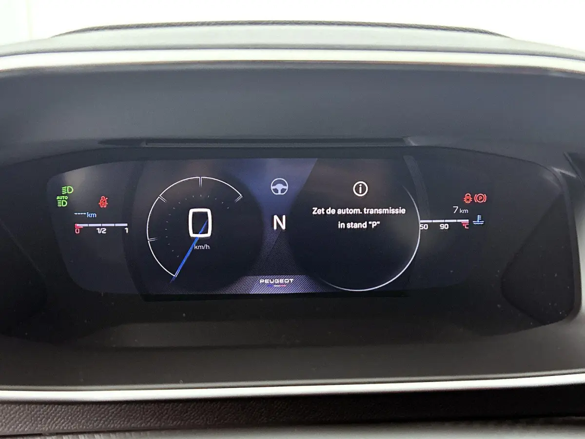 GT Hybrid 110pk Automaat | Navigatie | Camera v+a | Climate Control | Adaptieve Cruise Control | Parkeersensoren v+a | Dodehoeksensor | Armsteun | Digitaal instrumentenpaneel | Draadloze App