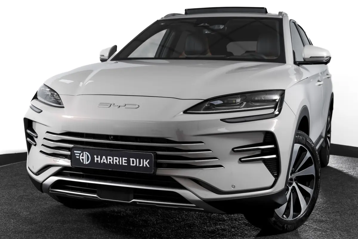 1.5 DM-i FWD Boost | Plug-In | S/K-Panodak | 360 Camera | Carplay/Android | Adapt. Cruise | Elek. Klep | Infinity audio | 19" | 1965