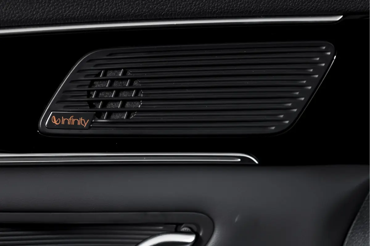 1.5 DM-i FWD Boost | Plug-In | S/K-Panodak | 360 Camera | Carplay/Android | Adapt. Cruise | Elek. Klep | Infinity audio | 19" | 1965