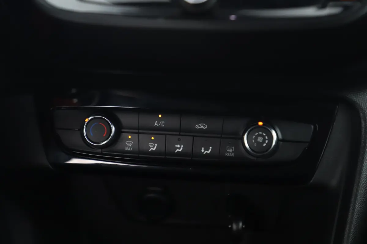 1.2 Elegance 102PK Half Leder LMV LED Virtual Cockpit Navigatie Airco Cruise Control