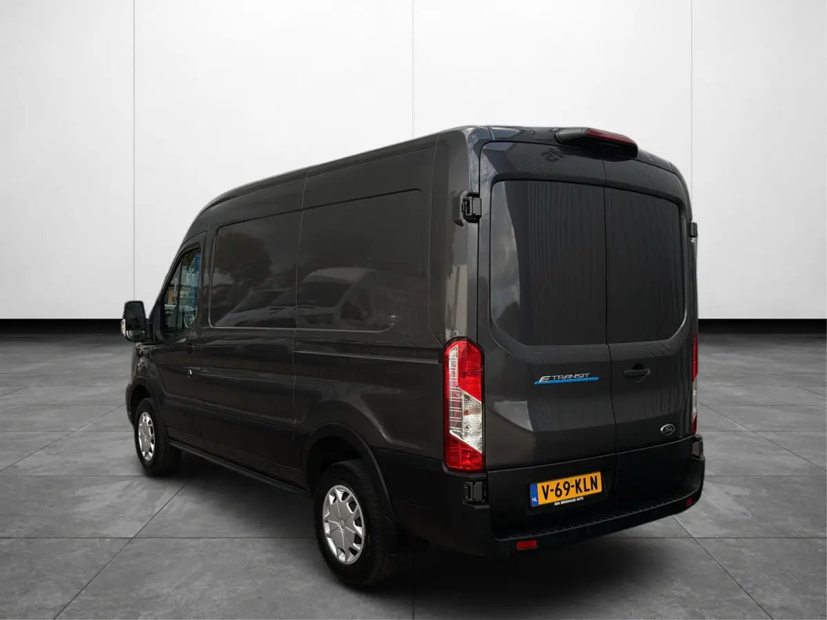 350 L3H2 Trend 68 kWh