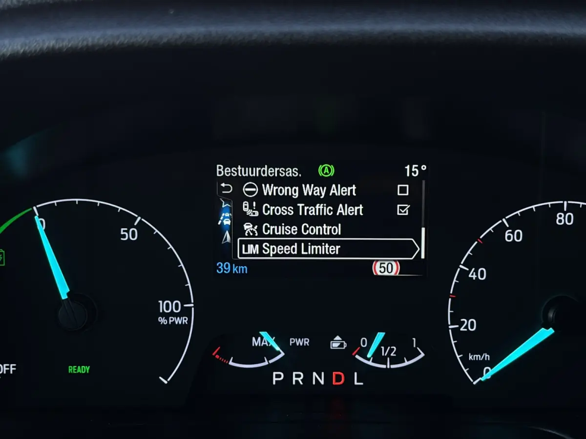 350 L3H2 Trend 68 kWh