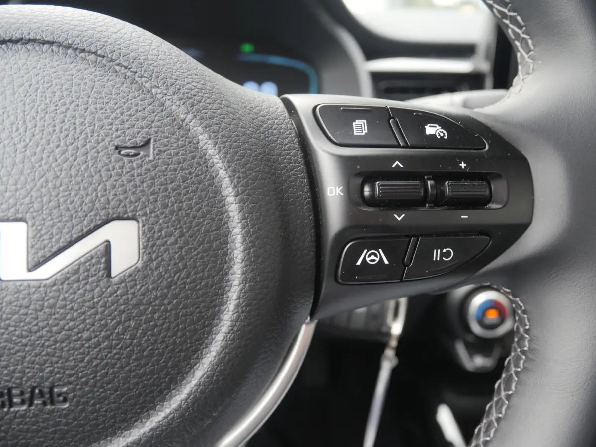 1.0 T-GDi MHEV DynamicLine | Cruise | Clima | Camera | Carplay | Navi |